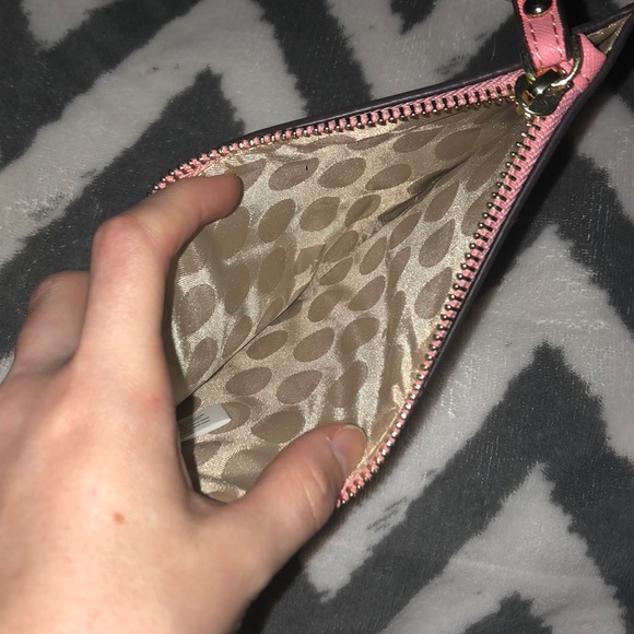 Pink Kate Spade Wristlet - Picture 2 of 2